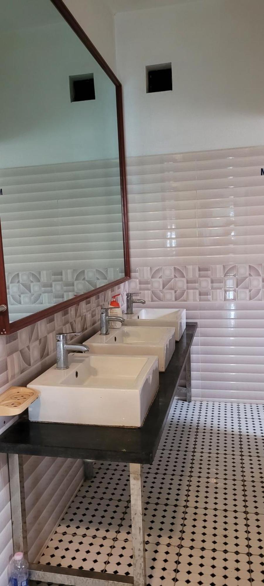 Thap Tam Royal Hotel نينه بينه المظهر الخارجي الصورة