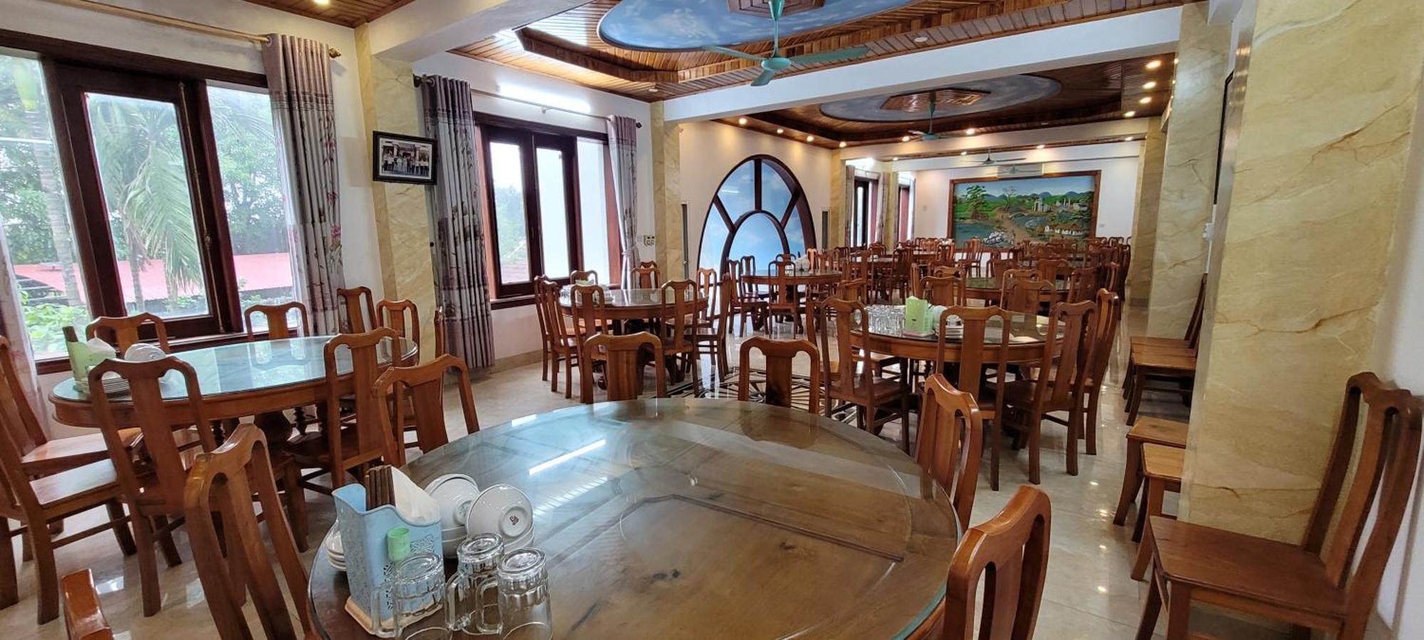 Thap Tam Royal Hotel نينه بينه المظهر الخارجي الصورة